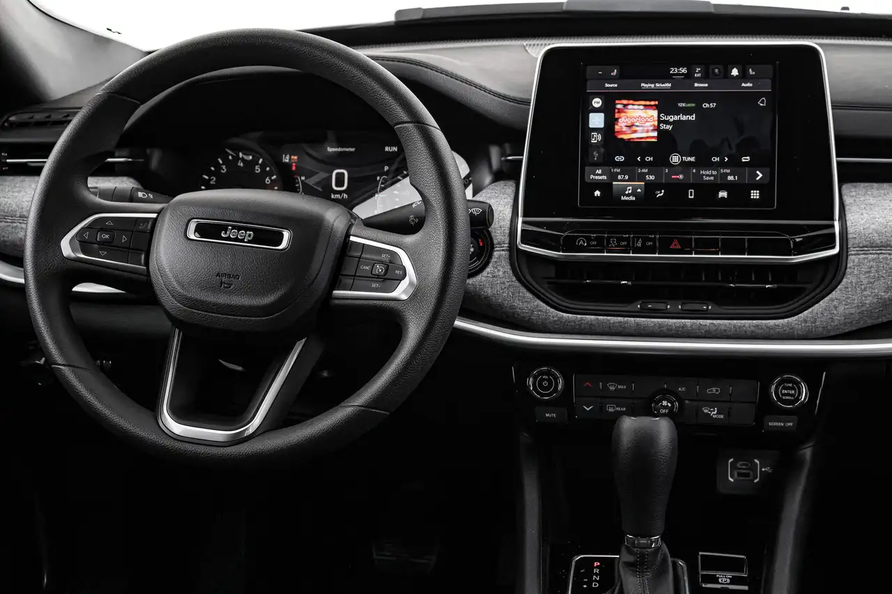 Jeep Compass снимка Jeep Compass