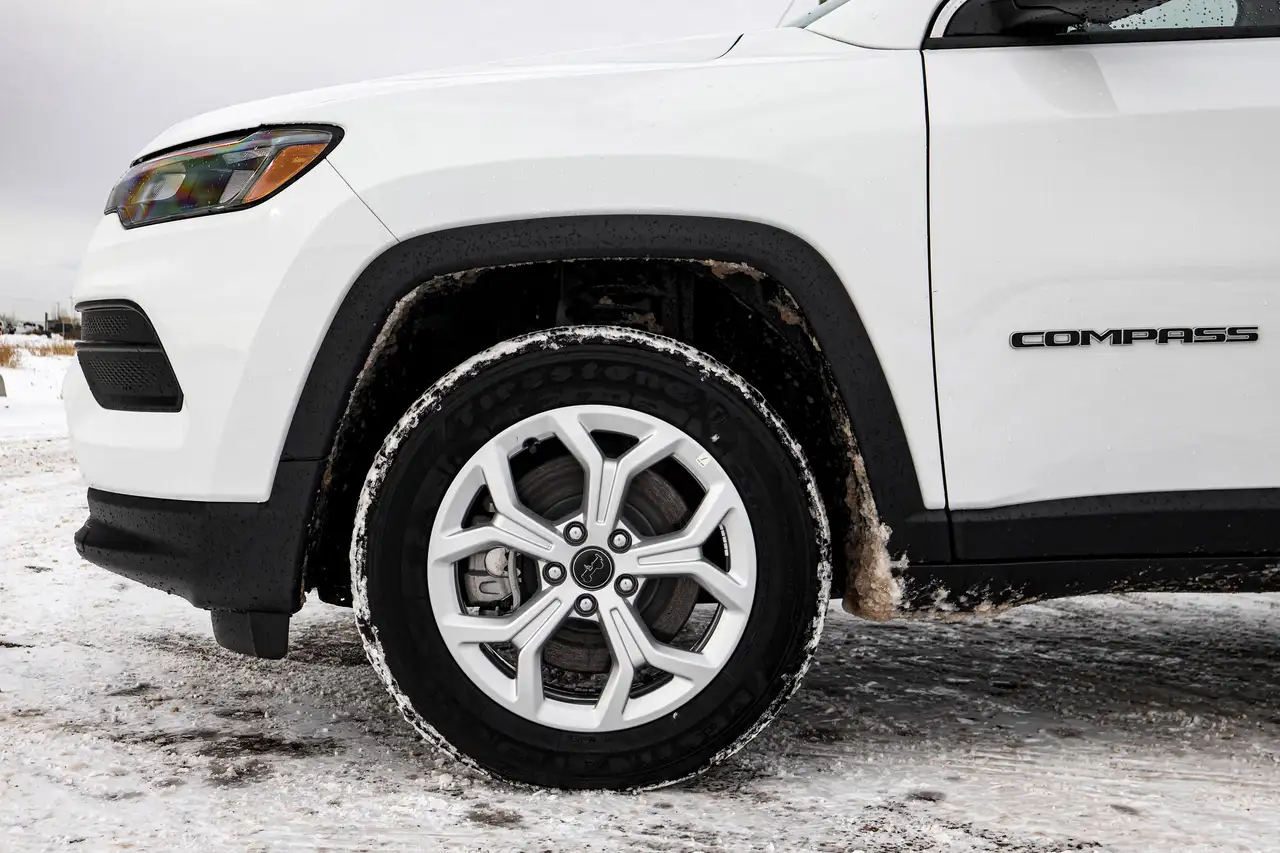 Jeep Compass снимка Jeep Compass