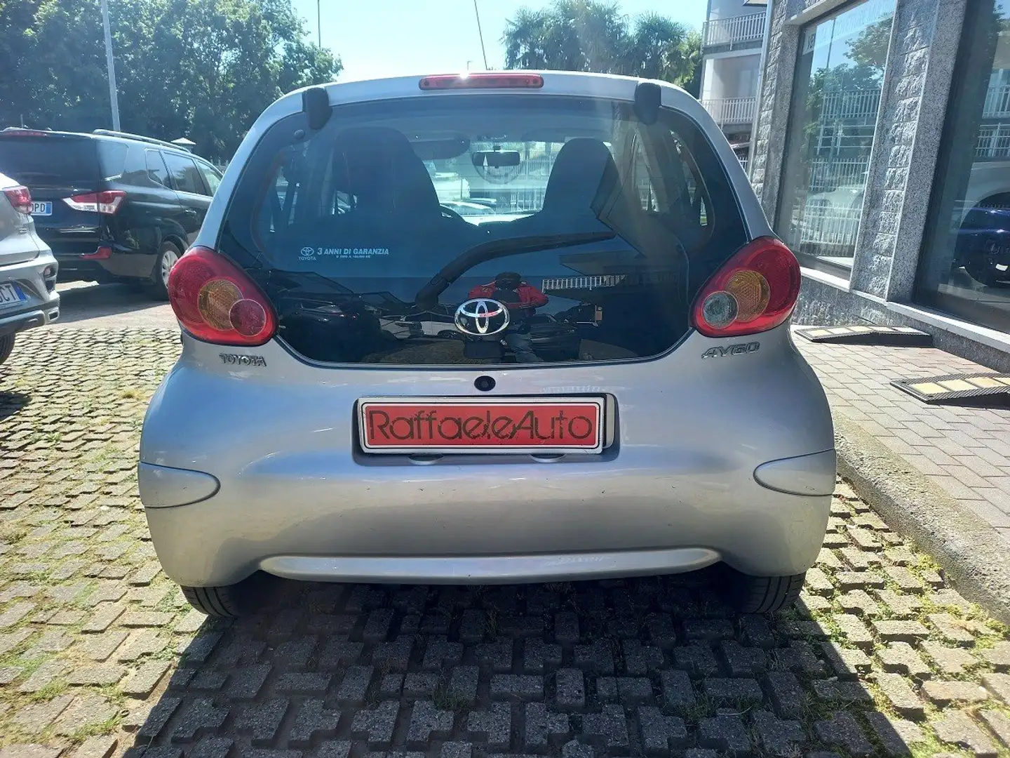 Toyota Aygo Aygo 5p 1.0 Sol UNIPROPRIETARIA - 2