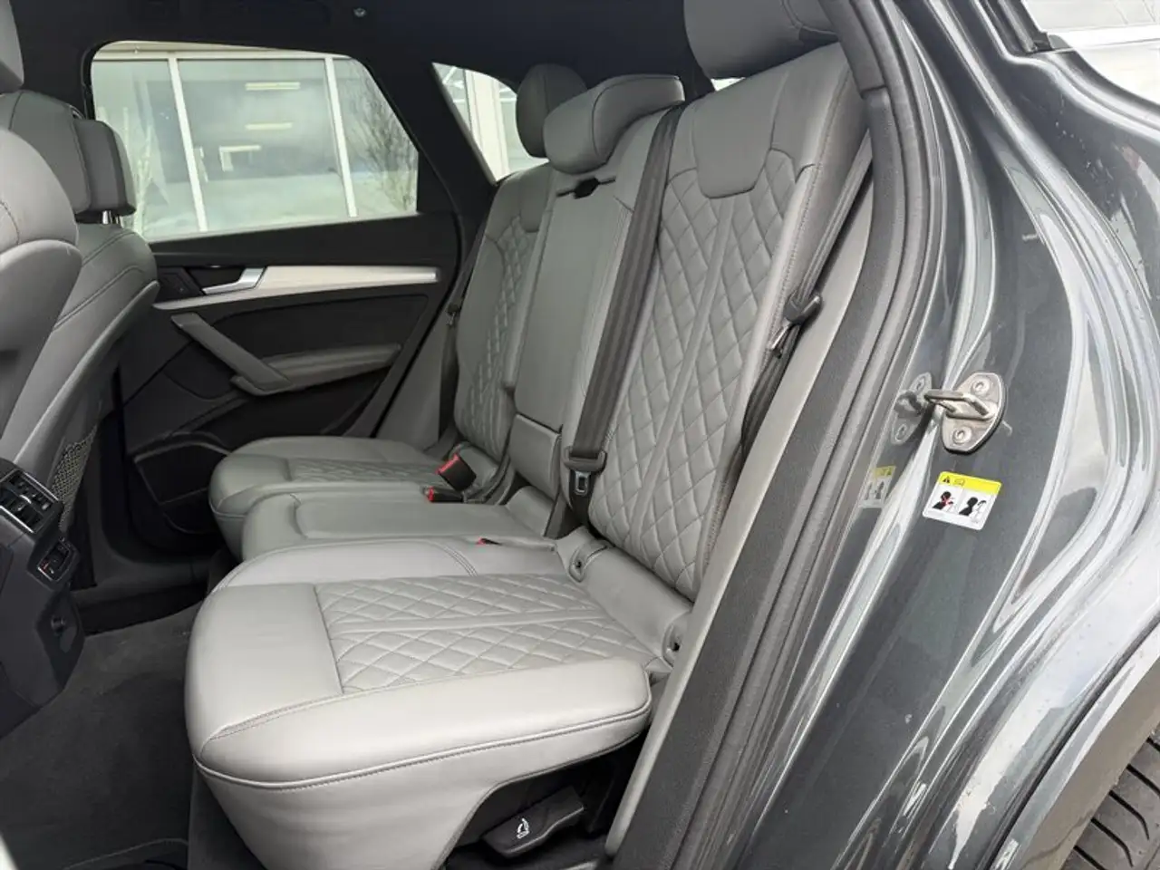 Audi SQ5 снимка Audi SQ5