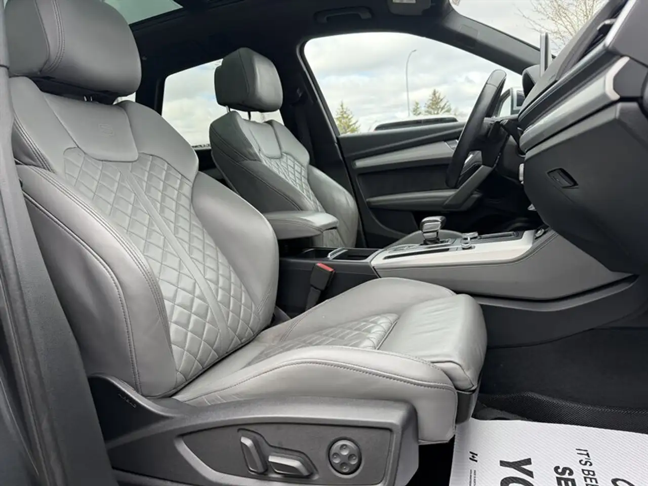 Audi SQ5 снимка Audi SQ5