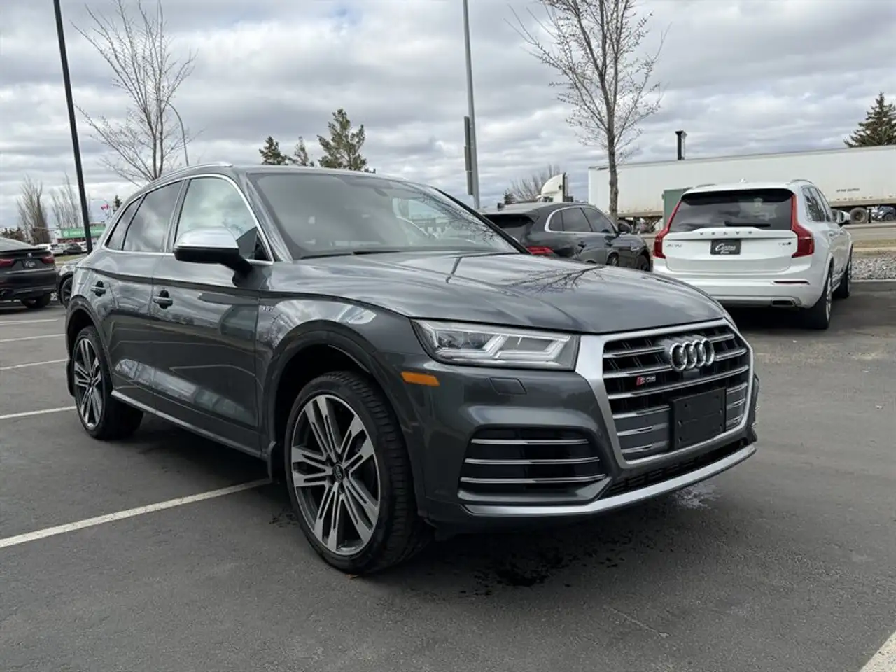 Audi SQ5 снимка Audi SQ5