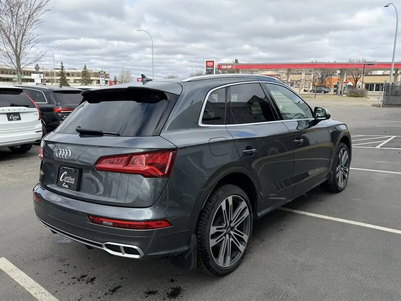 Audi SQ5 снимка Audi SQ5
