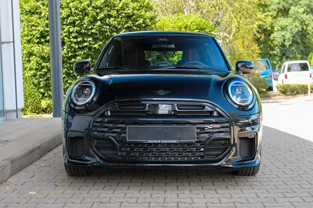 Mini Hatch view 2