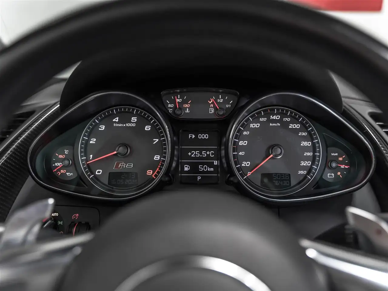Audi R8 снимка Audi R8