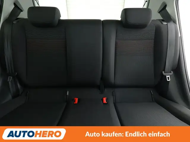 Volkswagen up! view 15