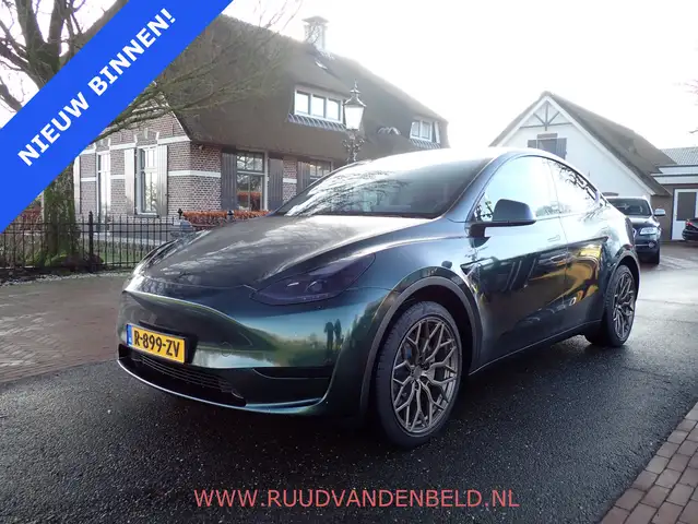 Tesla Model Y RWD LFP 60KWH 96%SOH BRITISH RACING GREEN + 20 INC