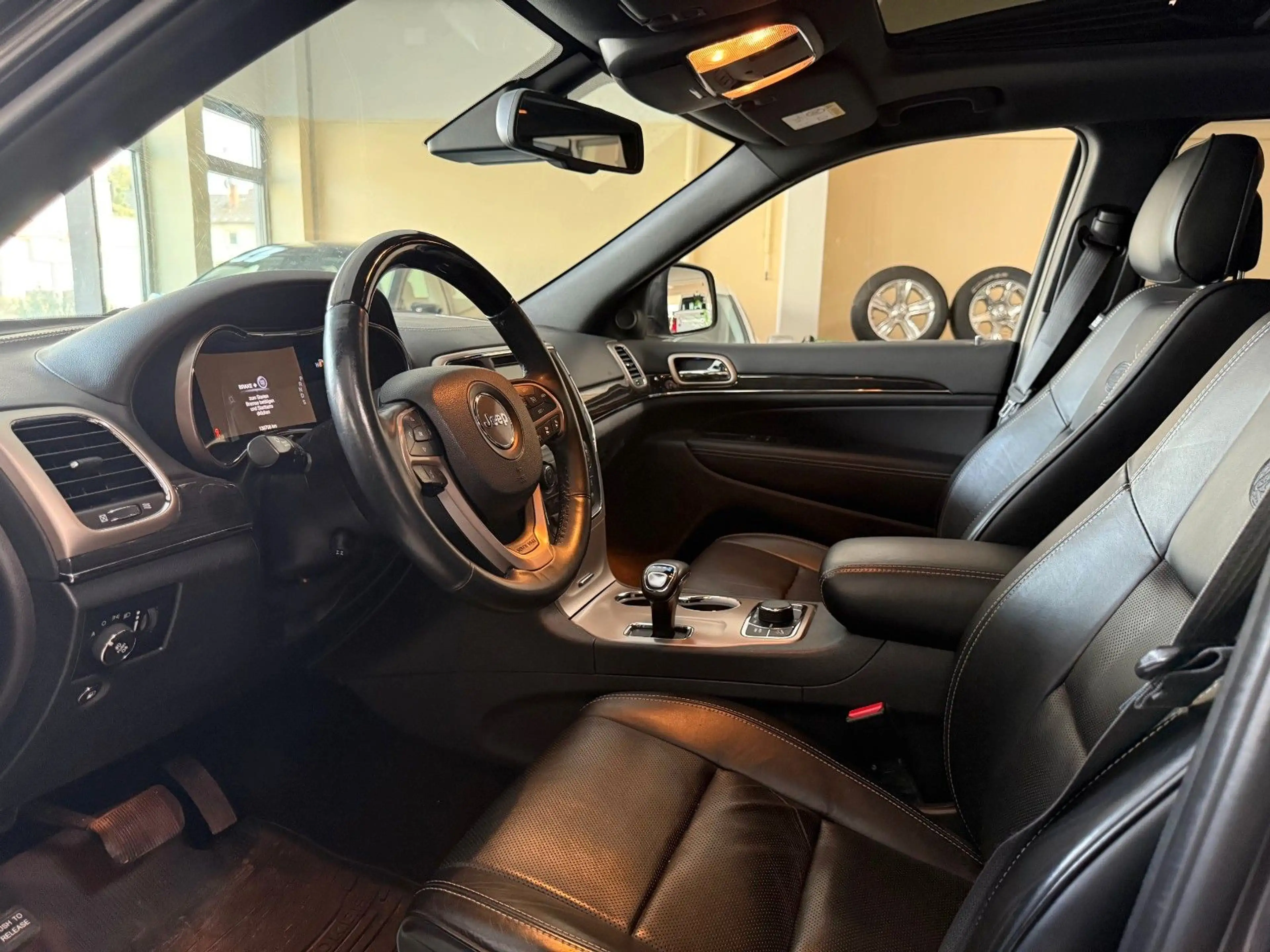 Jeep Grand Cherokee 3.0 CRD Overland° — photo 8