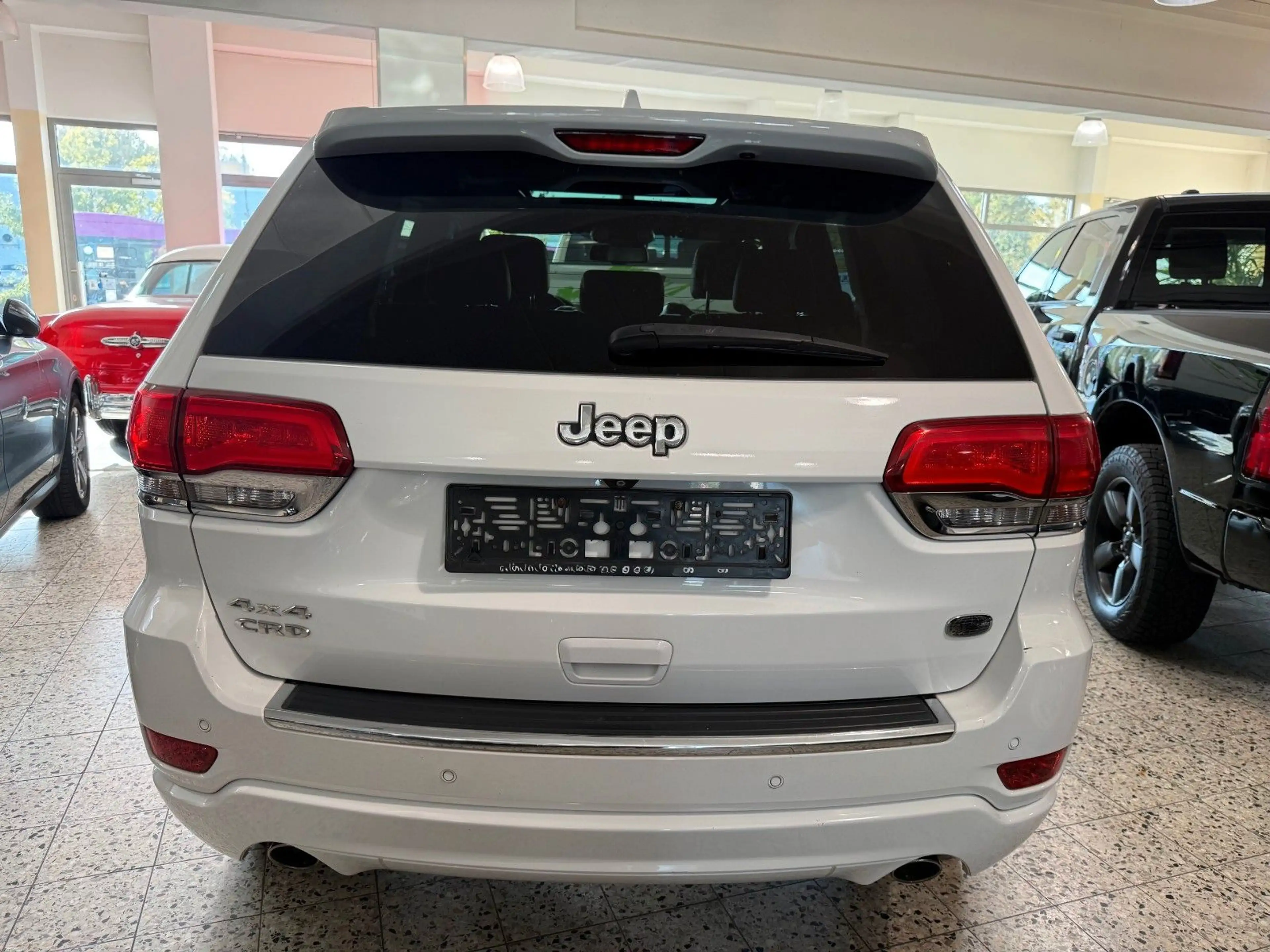 Jeep Grand Cherokee 3.0 CRD Overland° — photo 4