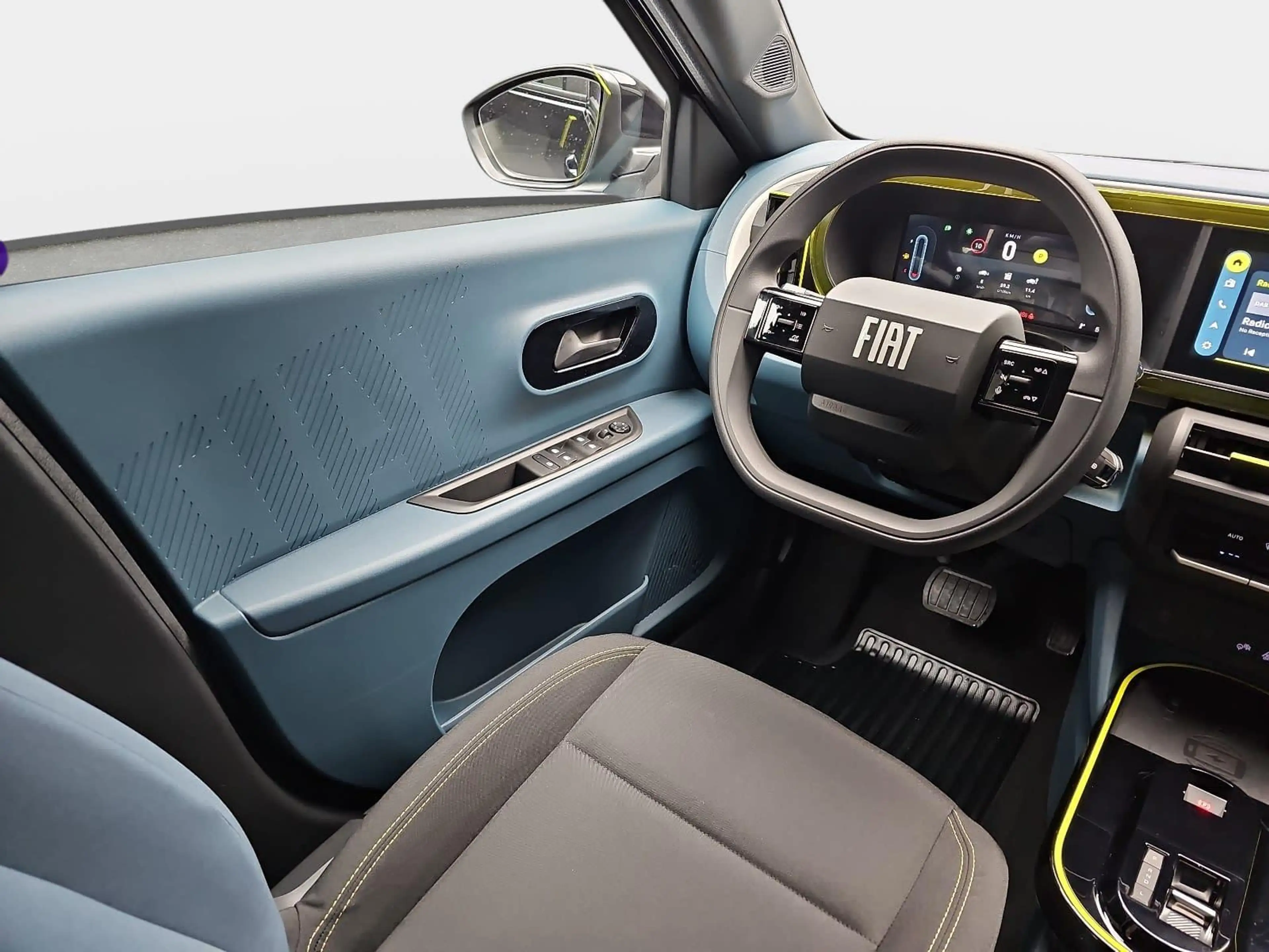 Fiat Grande Panda GRANDE PANDA HYBRID 1.2 EDCT BUSINESS EDITION MJ26 — photo 9