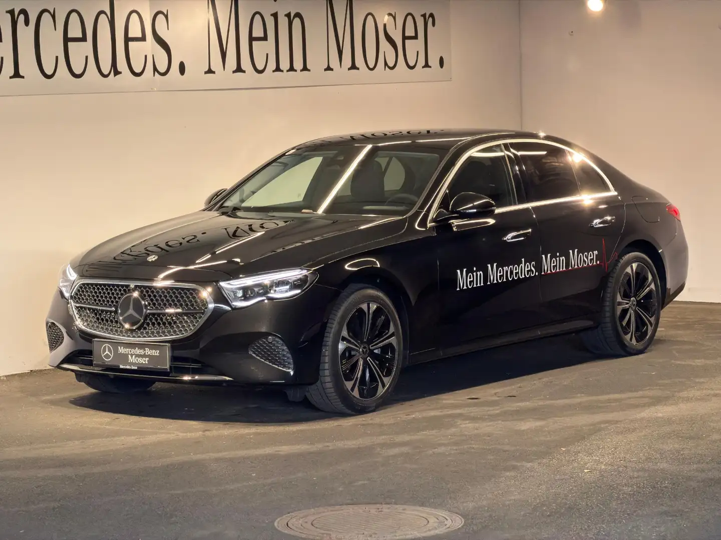 Mercedes-Benz E 300 de 4MATIC Limousine mit EQ Hybrid Technologie Öste Noir - 2