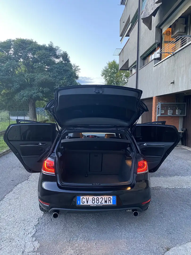 Volkswagen Golf GTI 5p 2.0 tsi dsg Nero - 2