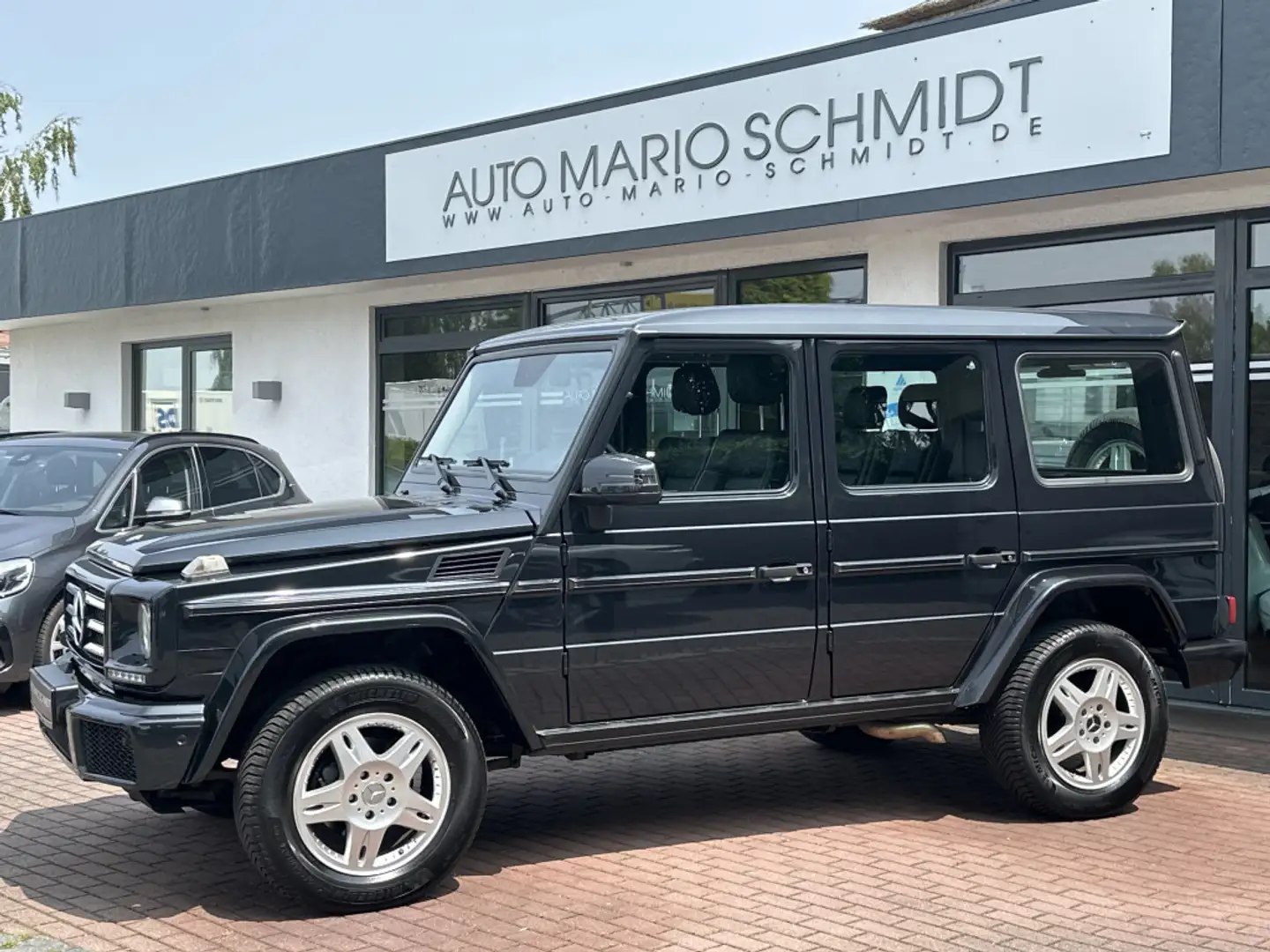 Mercedes-Benz G 350 d Leder*Distronic*Totwinkel*SHD*Chrome*1.H Noir - 2