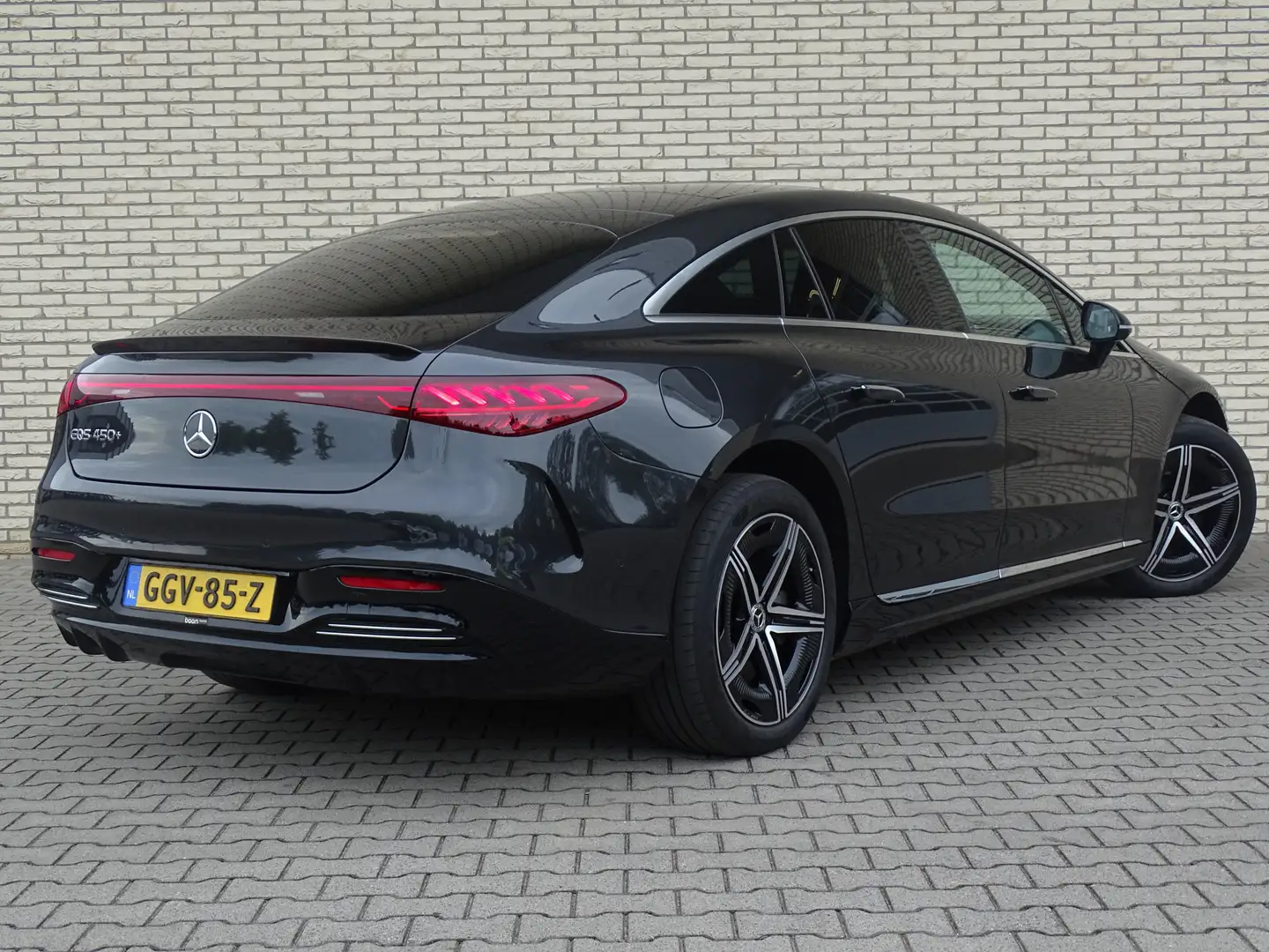 Mercedes-Benz EQS 450+ AMG Line | Distronic | Airmatic | Panoramadak Grijs - 2