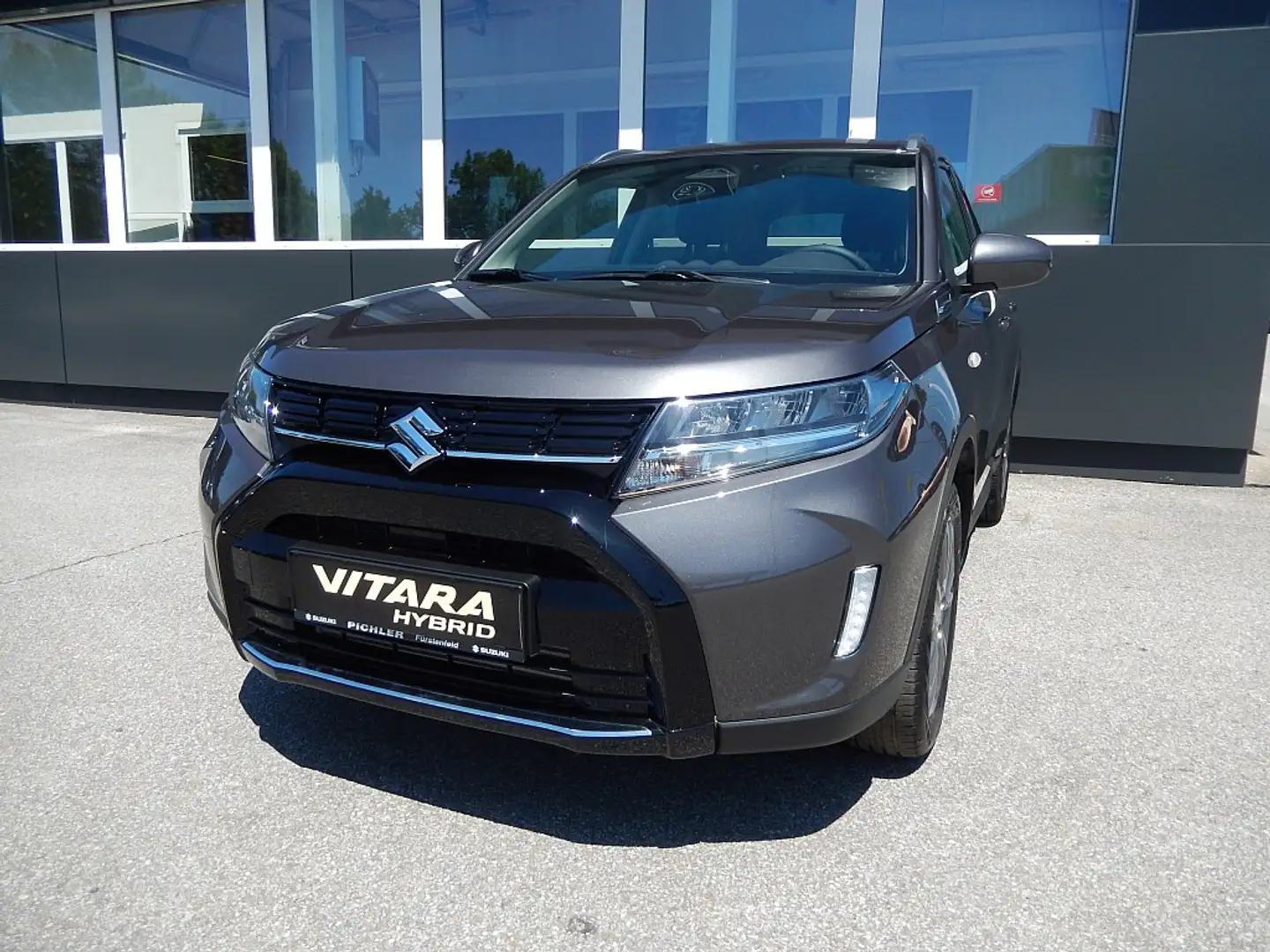 Suzuki Vitara 1,4 DITC Hybrid ALLGRIP shine Grau - 1