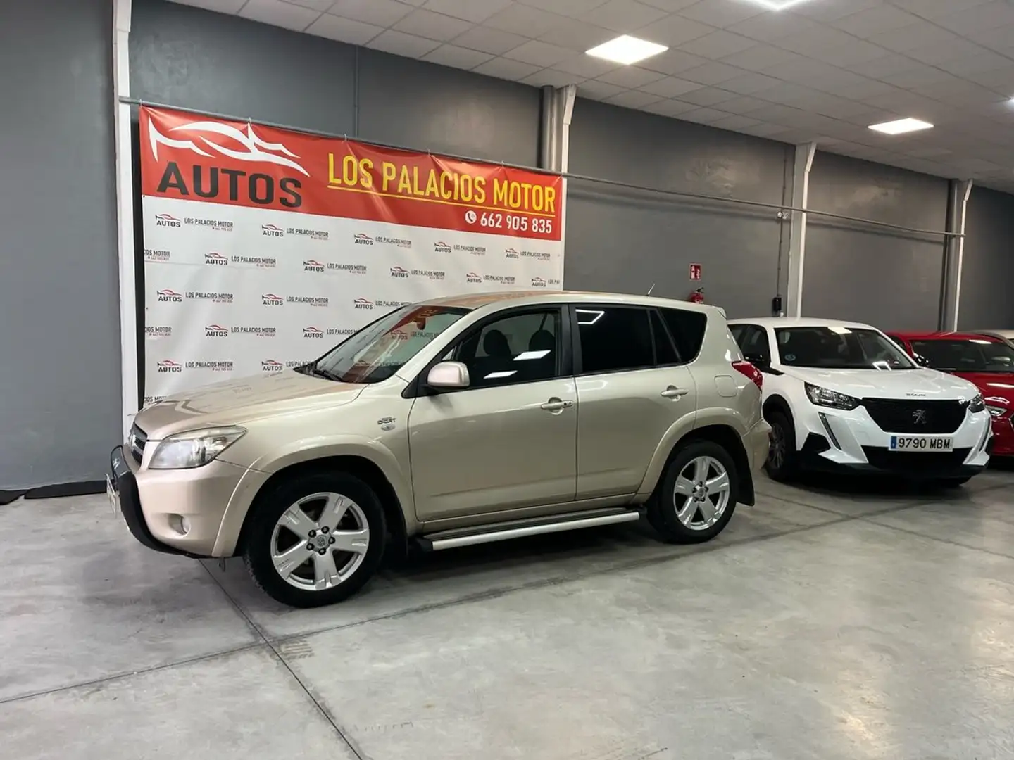 Toyota RAV 4 Rav4 2.2 D-4D 177cv Premium Marrón - 1