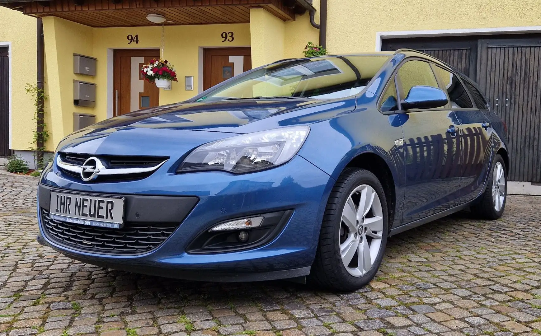 Opel Astra J Sports Tourer "Style"_Climatr_Sitz+LRH.. Blauw - 1