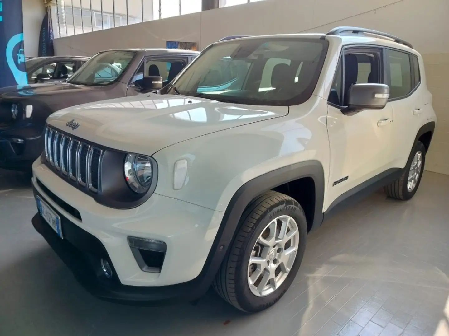Jeep Renegade 1.3 T4 190CV PHEV 4xe AT6 Limited Білий - 1