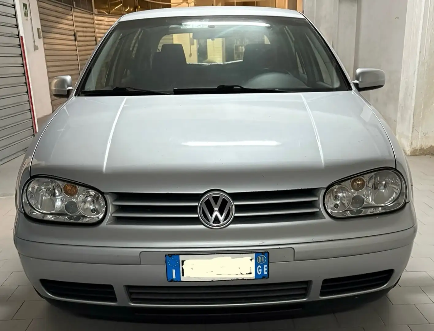 Volkswagen Golf Golf IV 2001 1.9 tdi 115 cv allestimento GTI Argento - 2