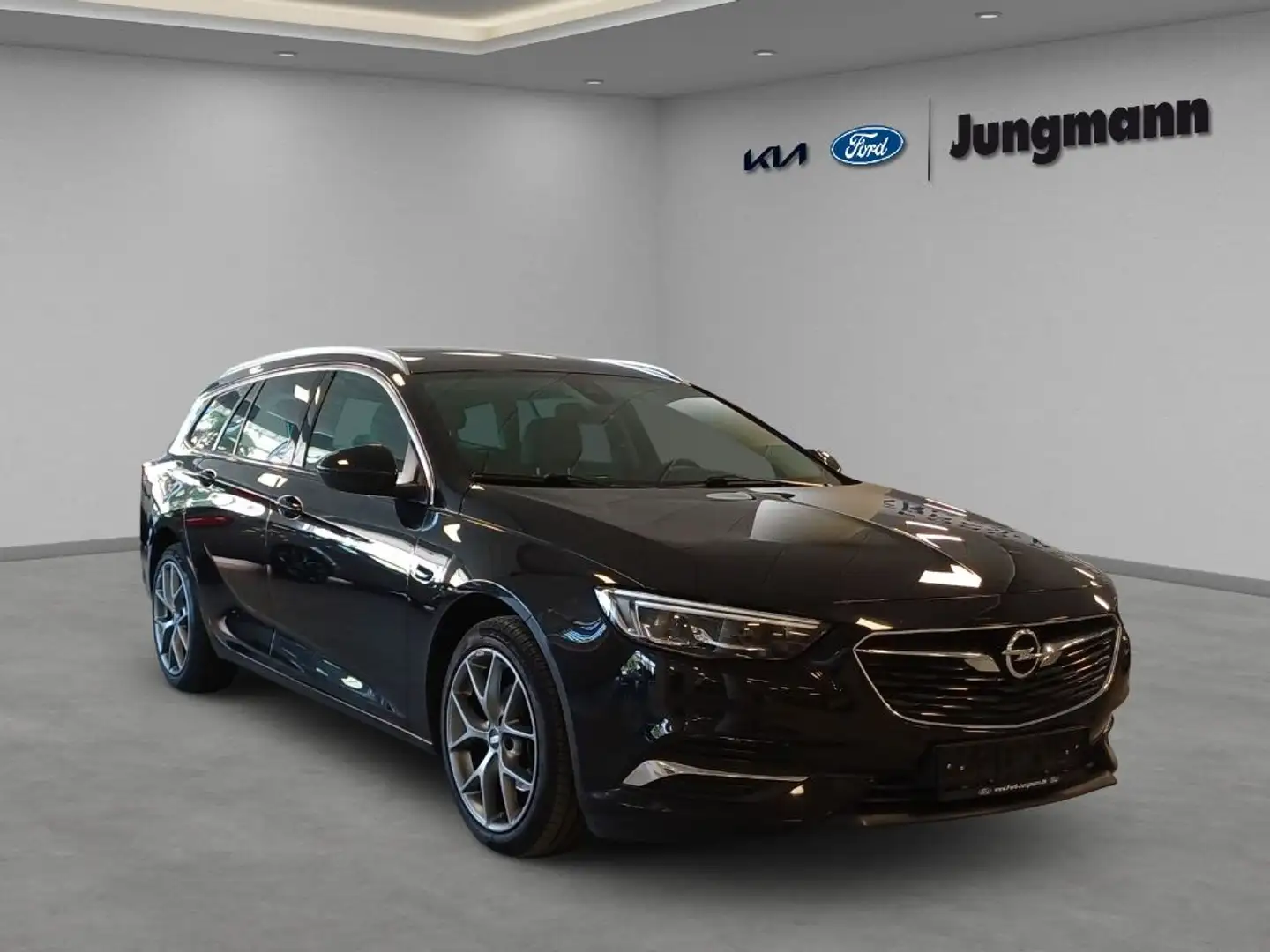 Opel Insignia Sports Tourer 1.5 Direct InjectionTurbo Innovation Schwarz - 2