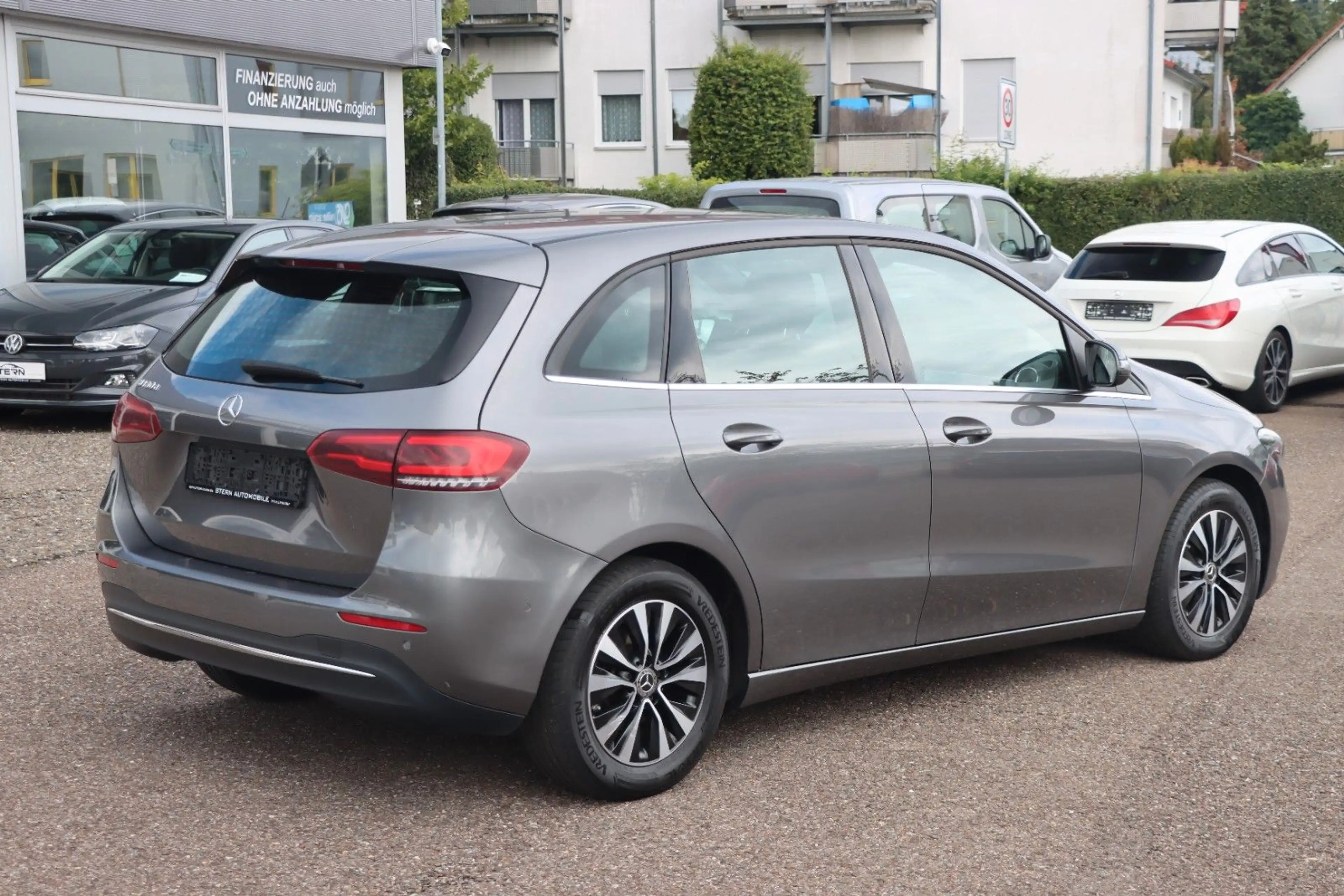 Mercedes-Benz B 180 d l LEDER l NAVI l LED l 1.HAND l — photo 5