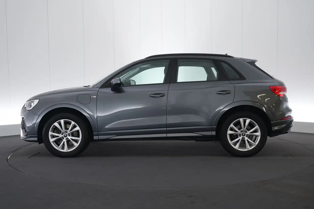 Audi Q3 45 TFSI e PHEV S-Tronic S-Line Business LED GPS PD, миниатюра 11