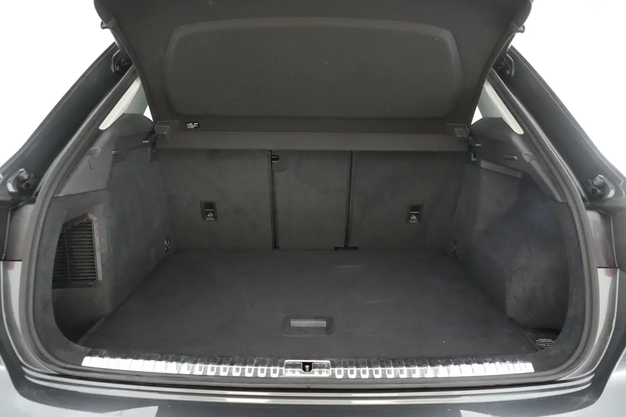 Audi Q3 45 TFSI e PHEV S-Tronic S-Line Business LED GPS PD, миниатюра 21