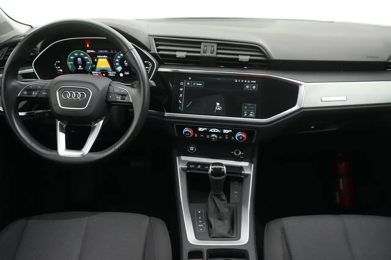 Audi Q3 45 TFSI e PHEV S-Tronic S-Line Business LED GPS PD, миниатюра 13