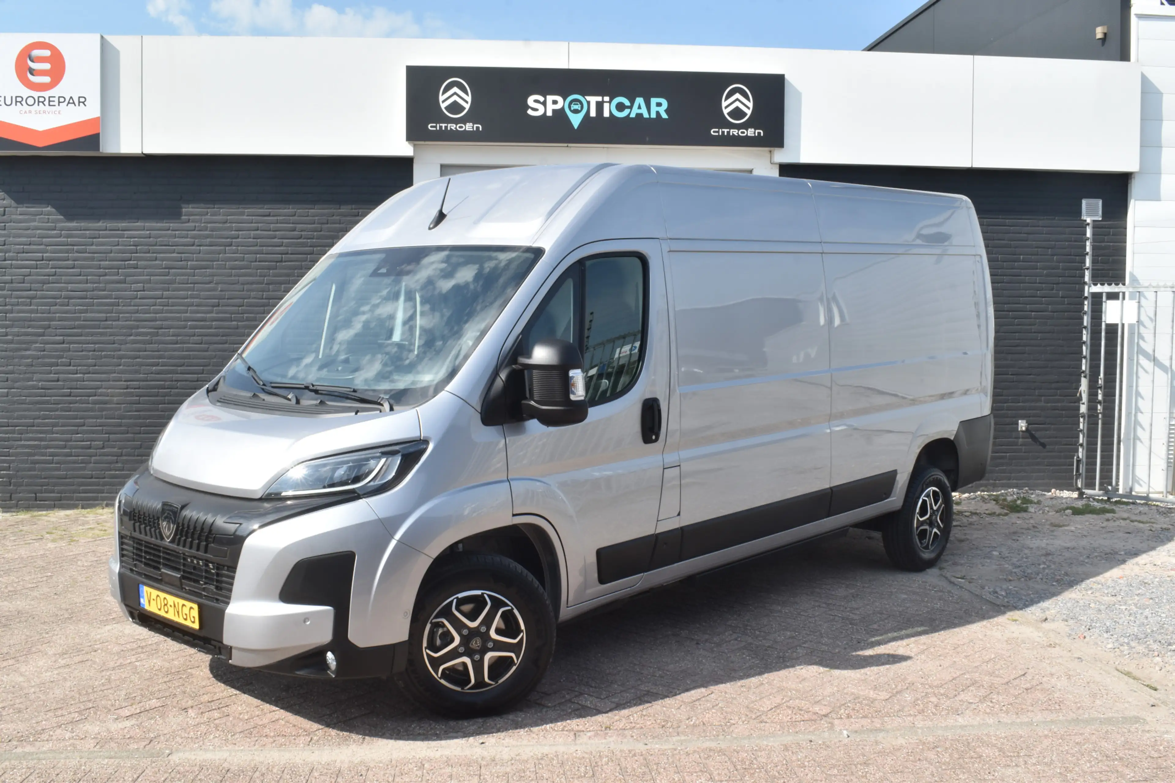 Peugeot Boxer e-Boxer 3.5t L3H2 Zwaar 110 kWh Navigatie | Laadvl — photo 10