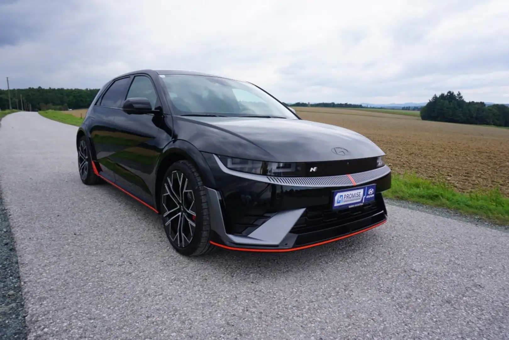 Hyundai IONIQ 5 N Long Range 84,0 kWh 4WD i5en1-P3-O5 Schwarz - 2