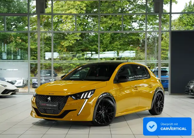 Peugeot 208 main image
