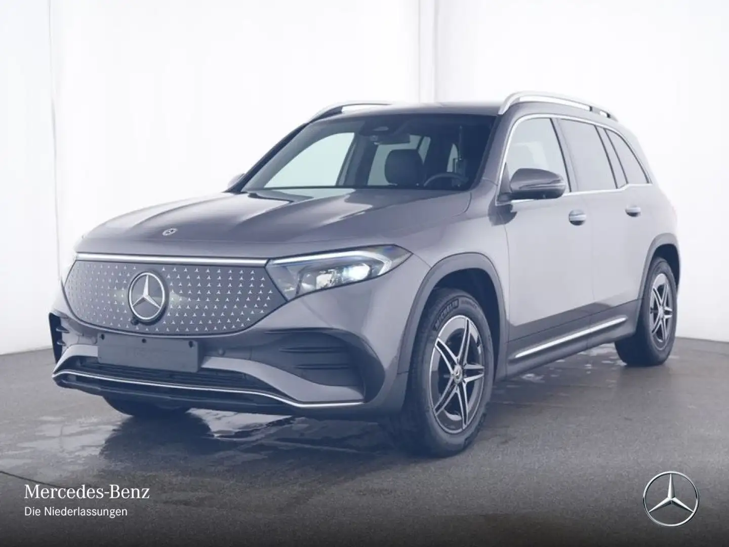 Mercedes-Benz EQB 300 4M AMG+PLUS-PAKET+AHK+360+KEYLESS+SPUR Grijs - 2