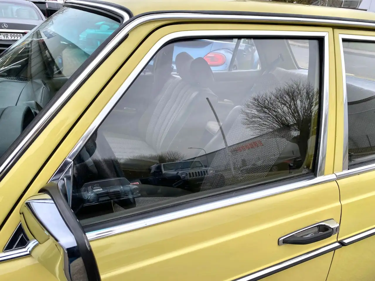 Mercedes-Benz 230 W123 Automatik- Oldtimer H-Zulassung, foto 11