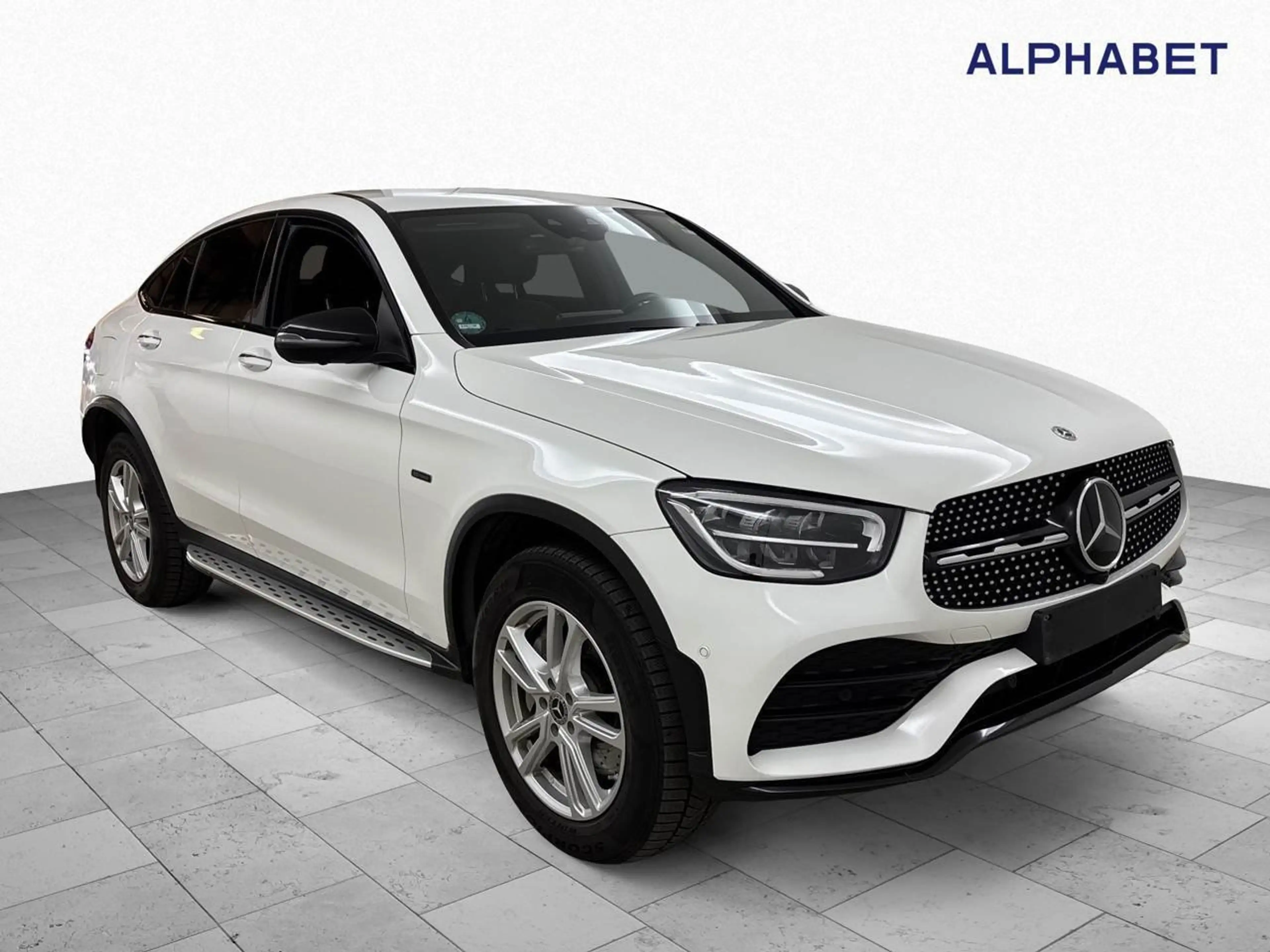 Mercedes-Benz GLC 300 e Coupe AMG Line 4Matic 360° AHK SpoSi ACC — photo 8