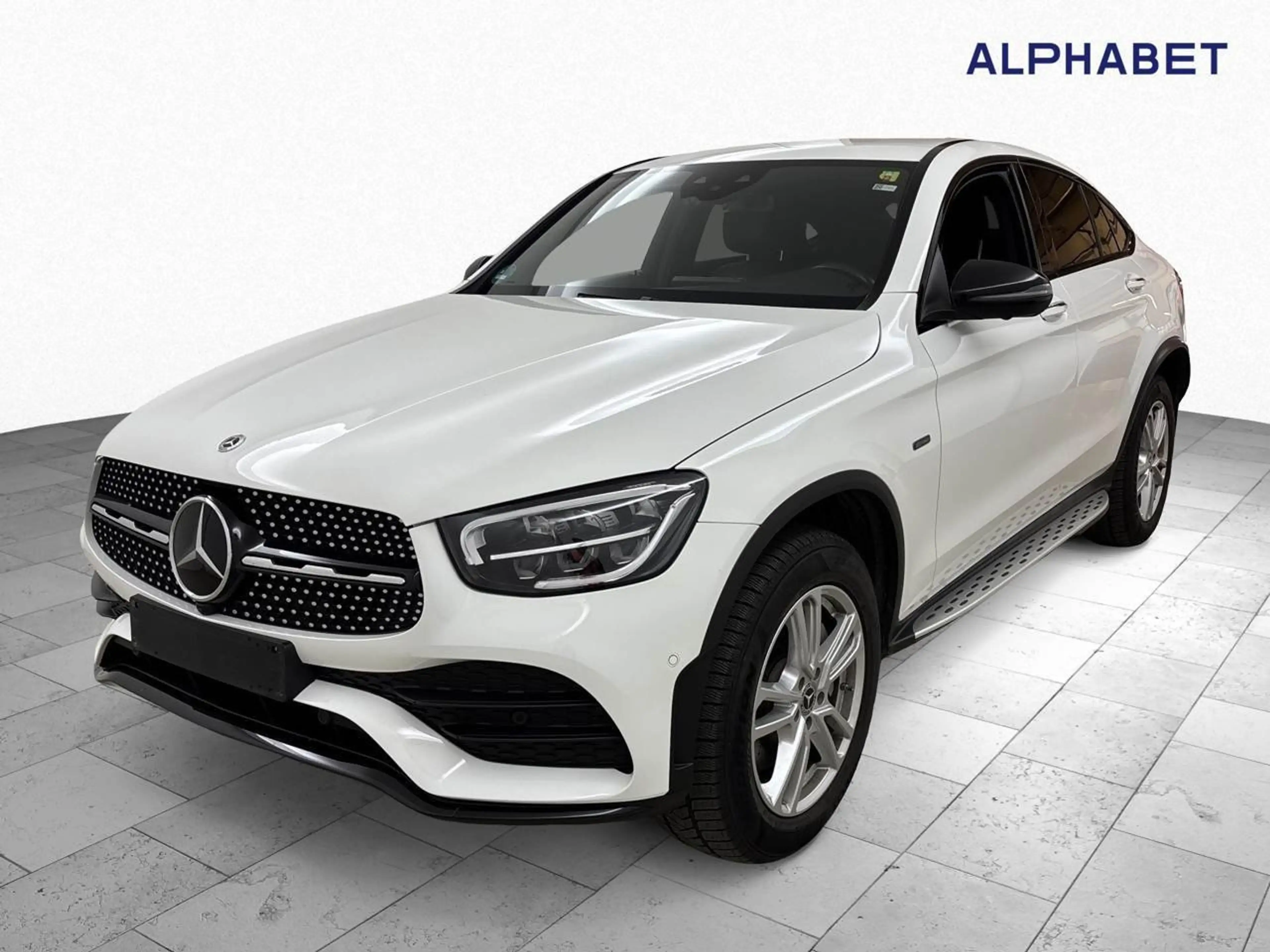 Mercedes-Benz GLC 300 e Coupe AMG Line 4Matic 360° AHK SpoSi ACC — photo 2