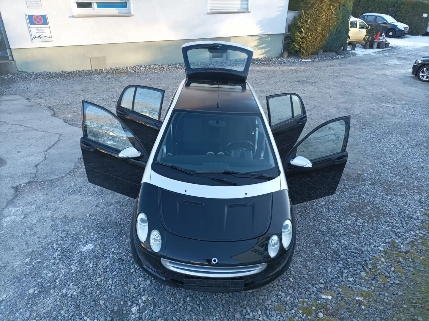 smart forFour 1.1 Passion**EURO 4**KLIMA**TÜV NEU**ZV* Schwarz - 1