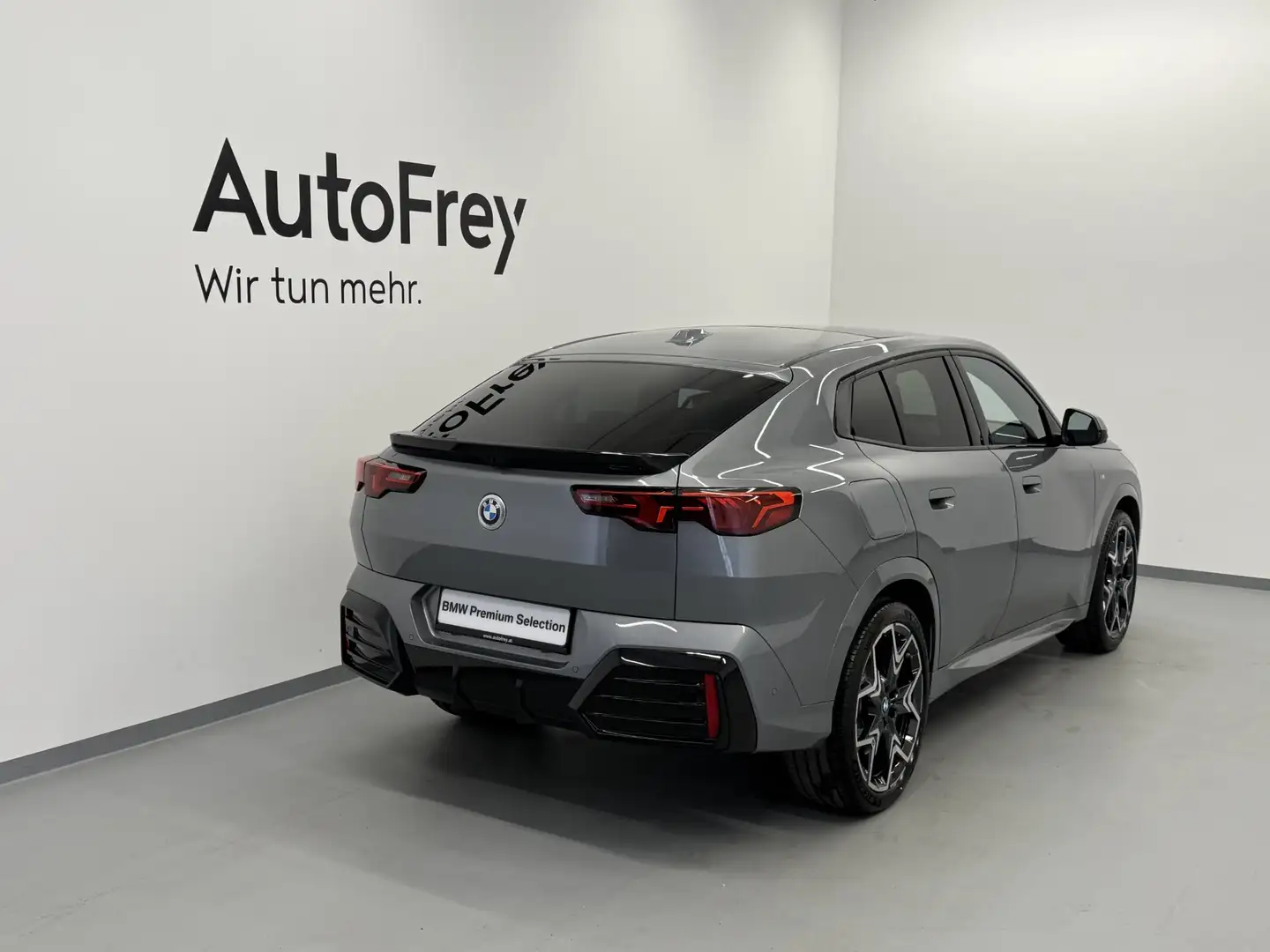 BMW X2 X2 20d xDrive Grau - 2