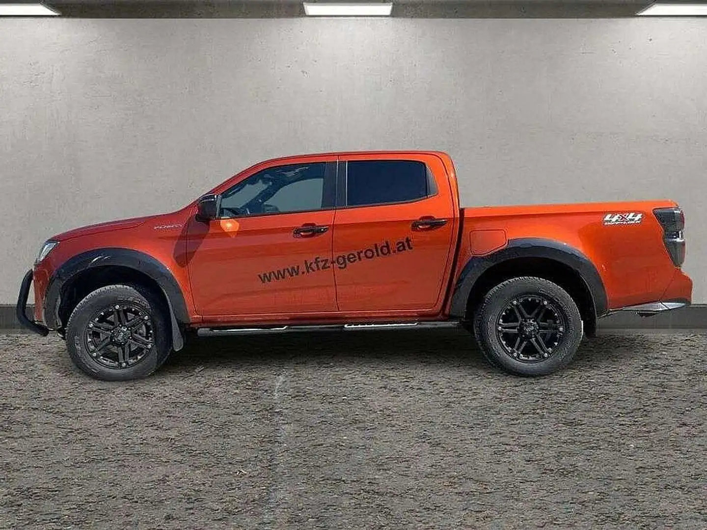 Isuzu D-Max D-MAX Double Cab 4x4 V-Cross A/T Orange - 2