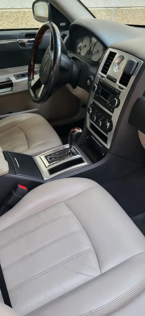 Chrysler 300C 3.0 CRD DPF Automatik - 1