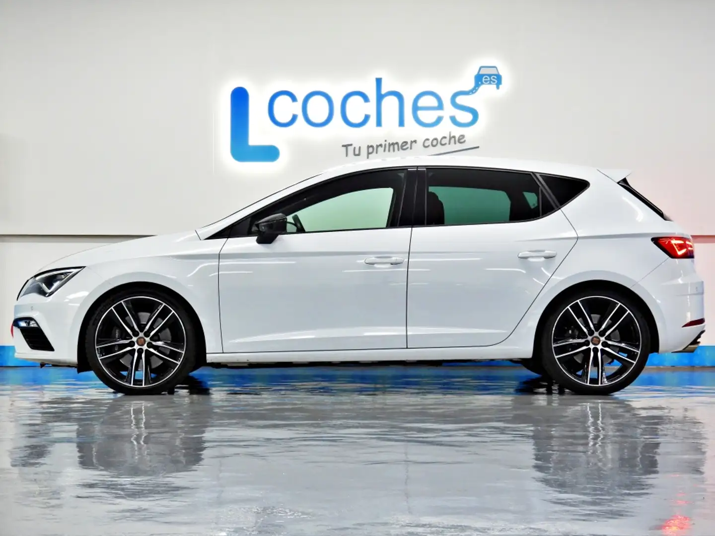 SEAT Leon 2.0 TSI S&S DSG7 Cupra 290 Blanc - 1