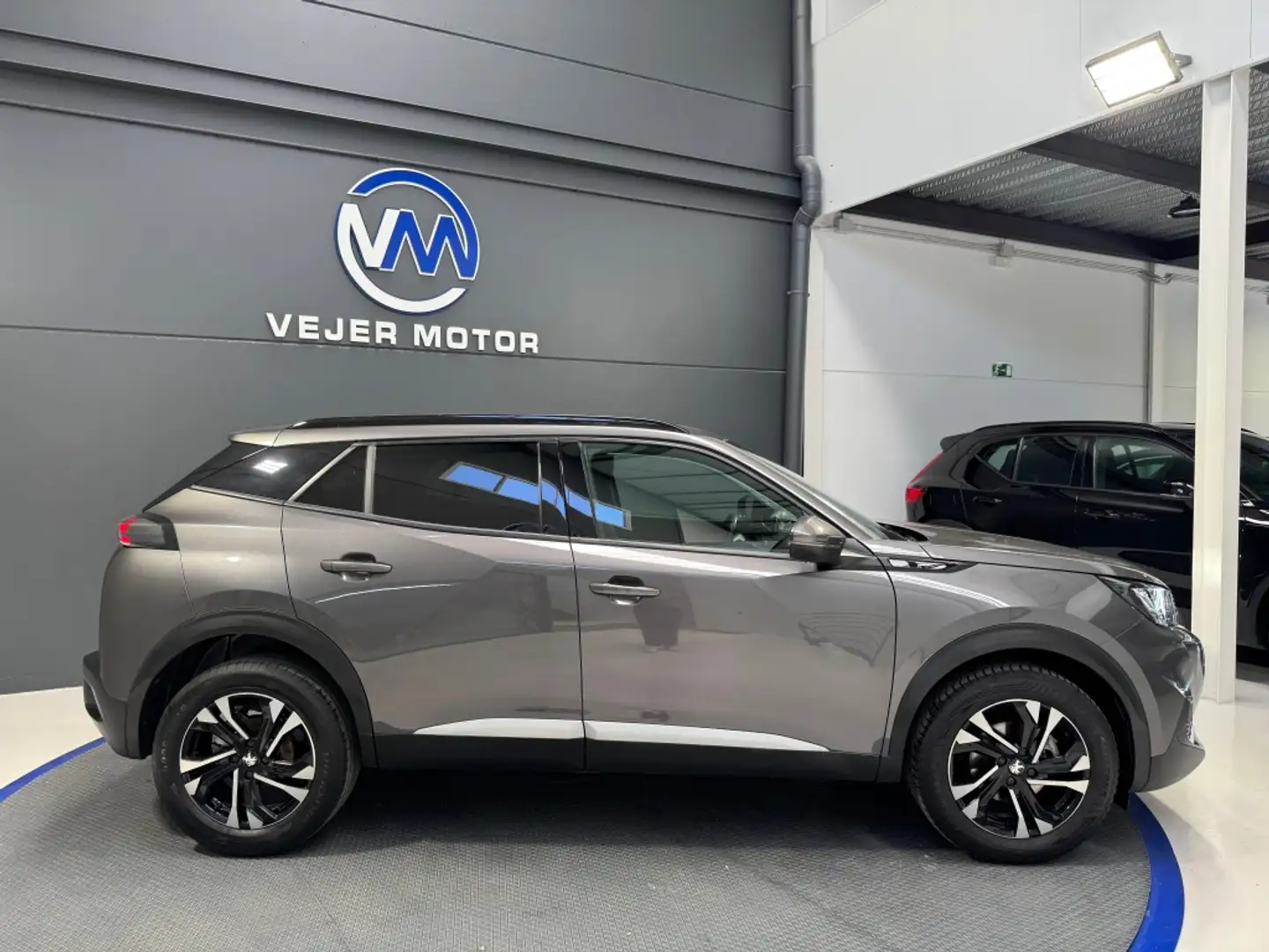 Peugeot 2008 1.5BlueHDi S&S Allure 110 Gris - 2