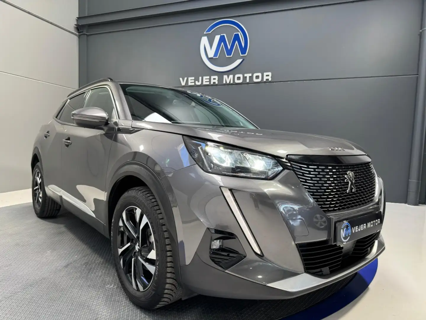 Peugeot 2008 1.5BlueHDi S&S Allure 110 Gris - 1