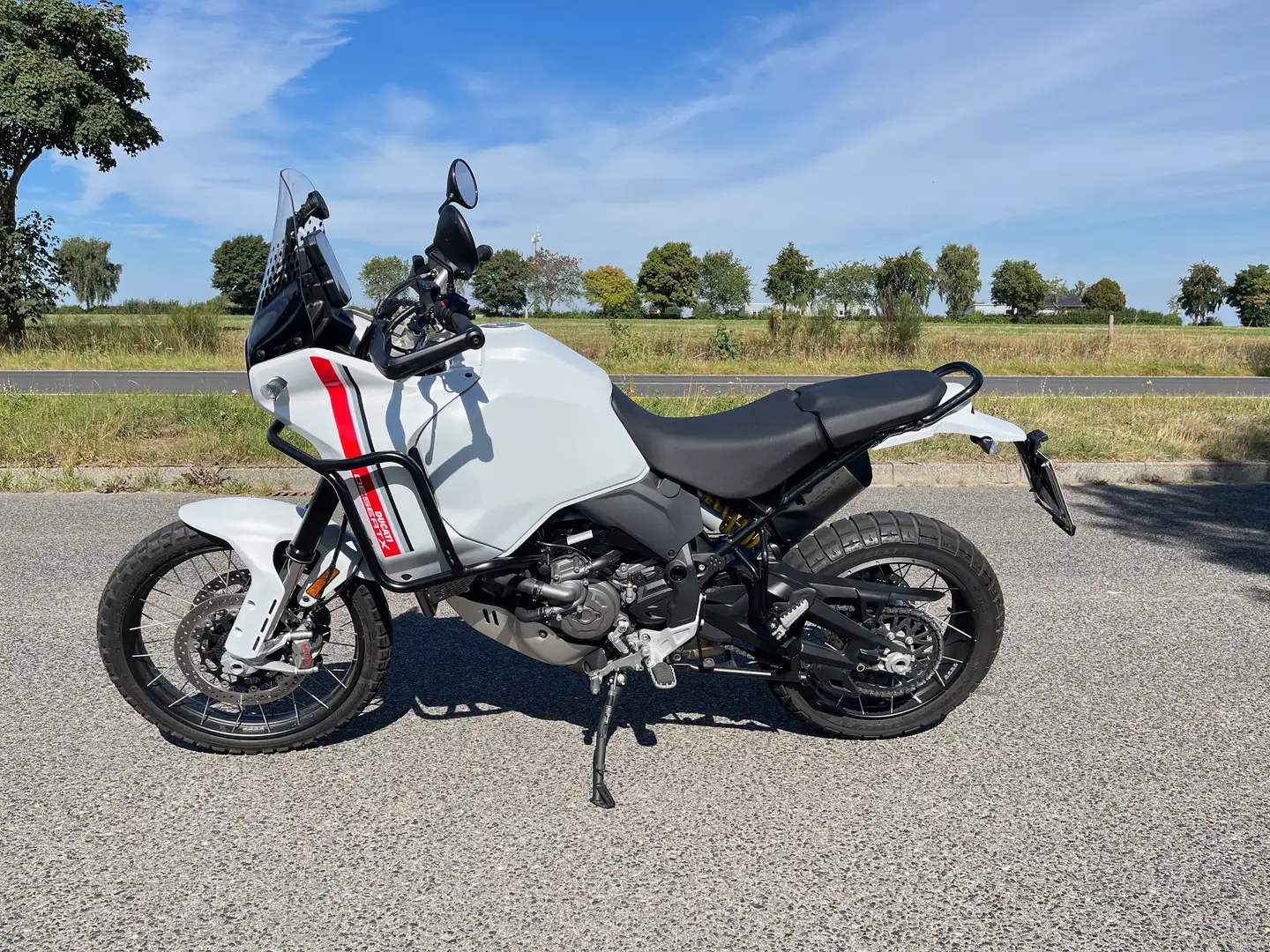 Ducati DesertX EZ 05.2023, 1. Hd., 6.914 km, Zubehör Weiß - 2
