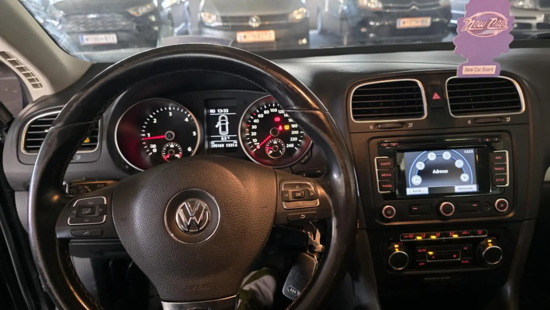 Volkswagen Golf Variant Highline 1,6 TDI DPF Top Ausstattung Navi - 1