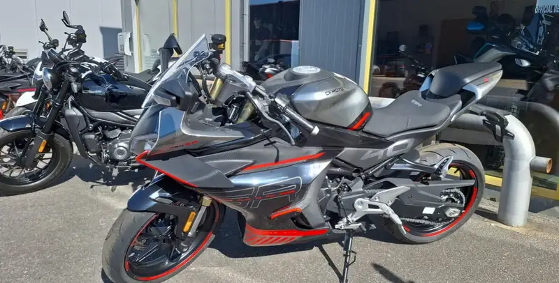 CFMOTO 450 SR - foto 3