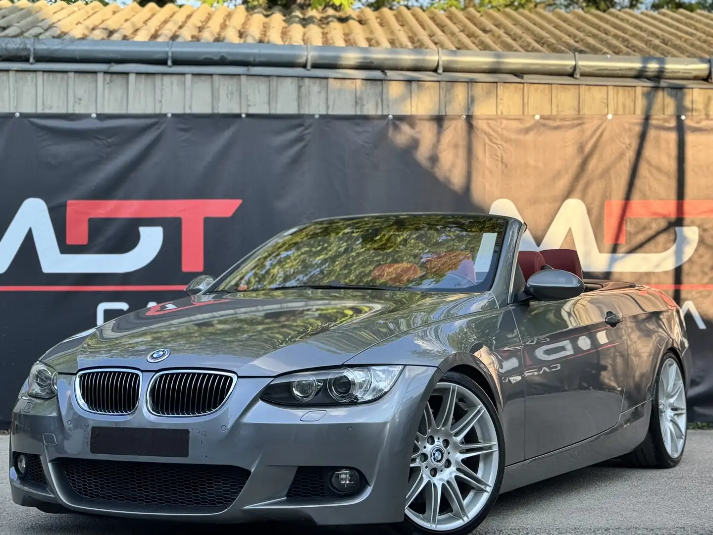 BMW 335 335i M-SPORT|AUT|KEYLESS|MEMORY|HIFI|PDC|SZHZG Grau - 1