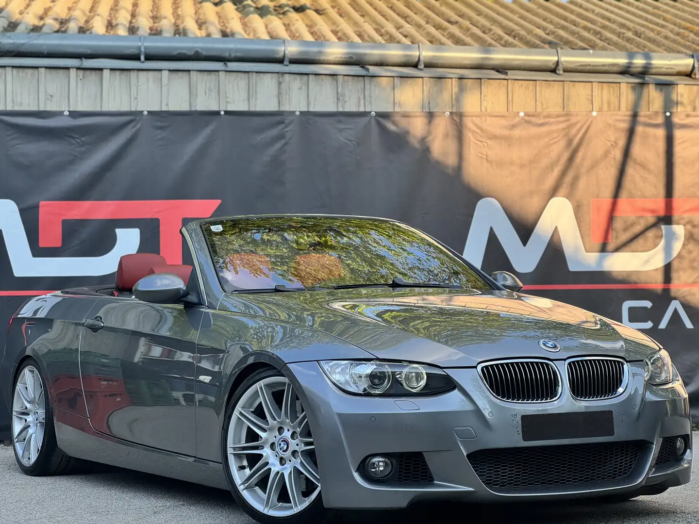 BMW 335 335i M-SPORT|AUT|KEYLESS|MEMORY|HIFI|PDC|SZHZG Grau - 2