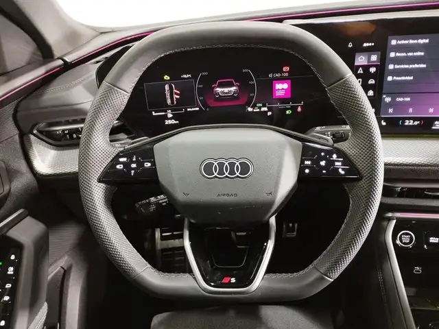 Audi Q5 view 15
