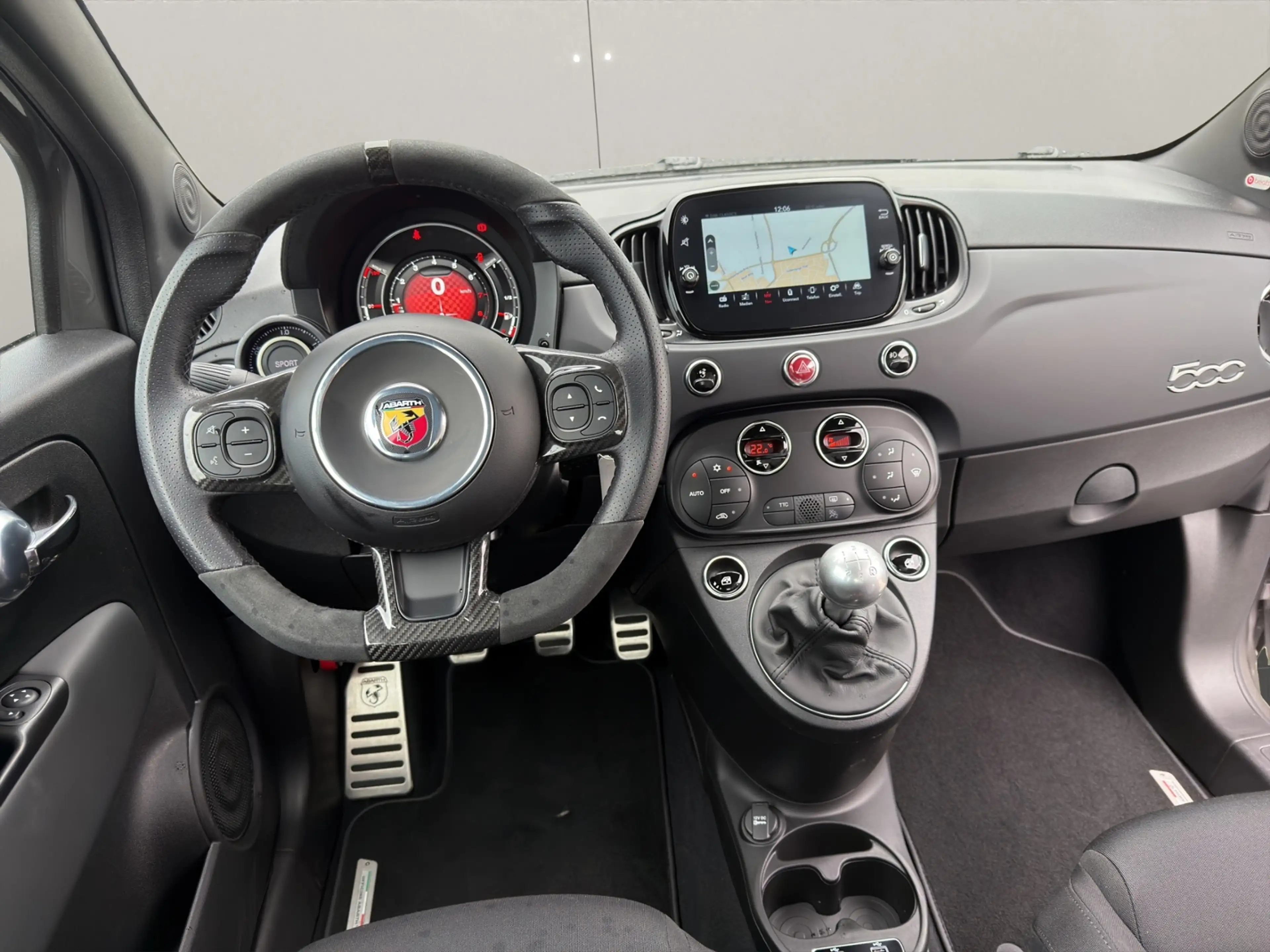 Abarth 695C 1.4 T-Jet 16V *CABRIO PDC* — photo 12