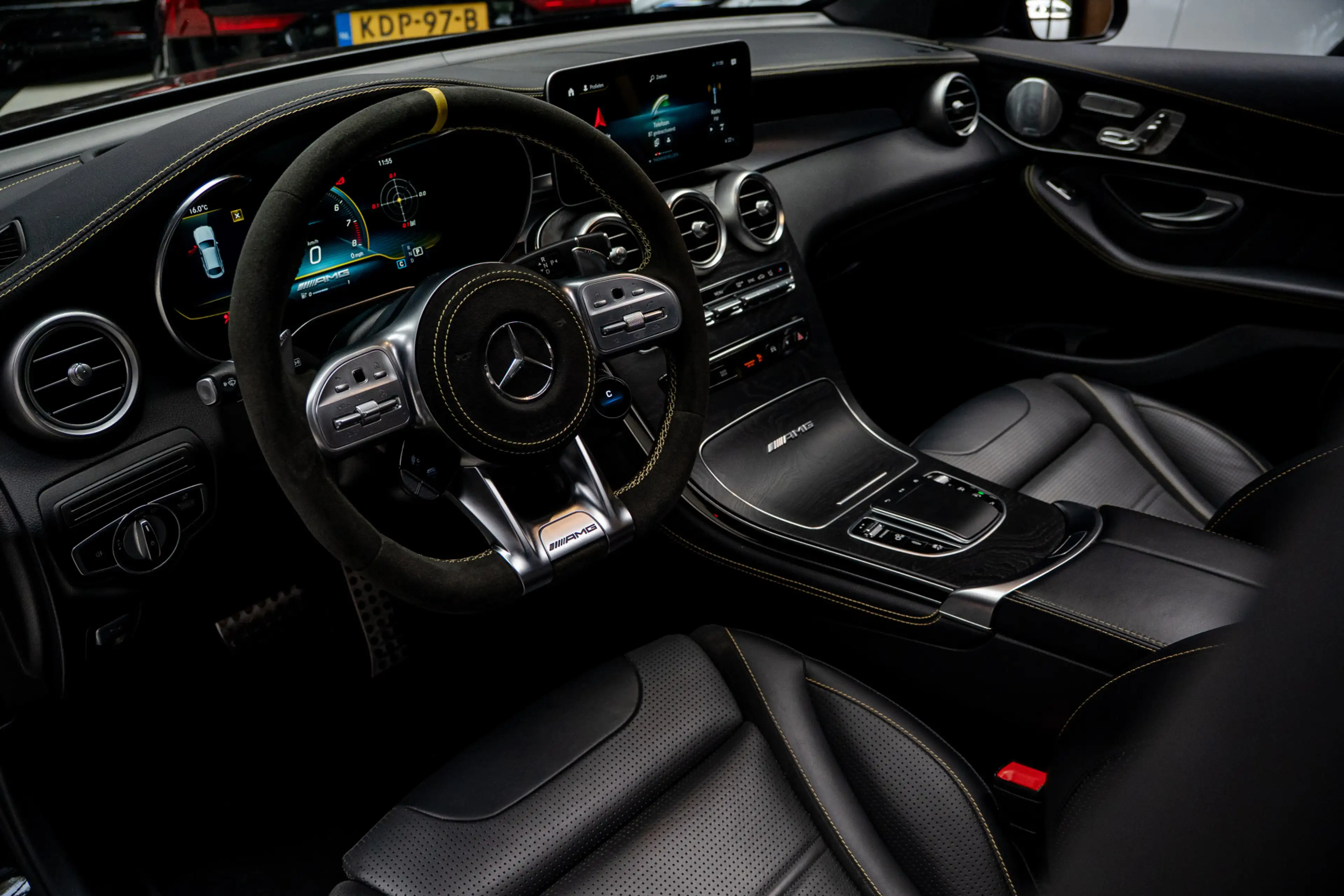 Mercedes-Benz GLC 63 AMG Coupé S 4MATIC+ Premium Plus 21 Inch - Headup - 36 — photo 13